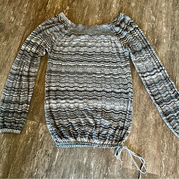 Maurices Black White Wavy Stripe Print Light Knit Sweater Tunic Top, Medium - Picture 1 of 10